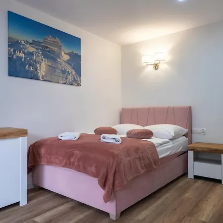 Villa Rosa-apartamenty Z Prywatna Sauna Szklarska Poreba