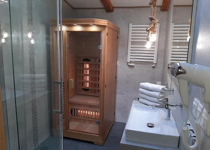 Rosa-apartamenty Z Prywatna Sauna 빌라 스클라르스카포렘바